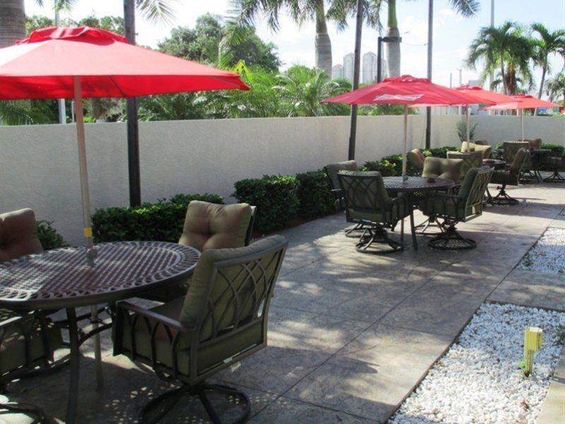 Holiday Inn - Fort Myers - Downtown Area By Ihg Exteriör bild