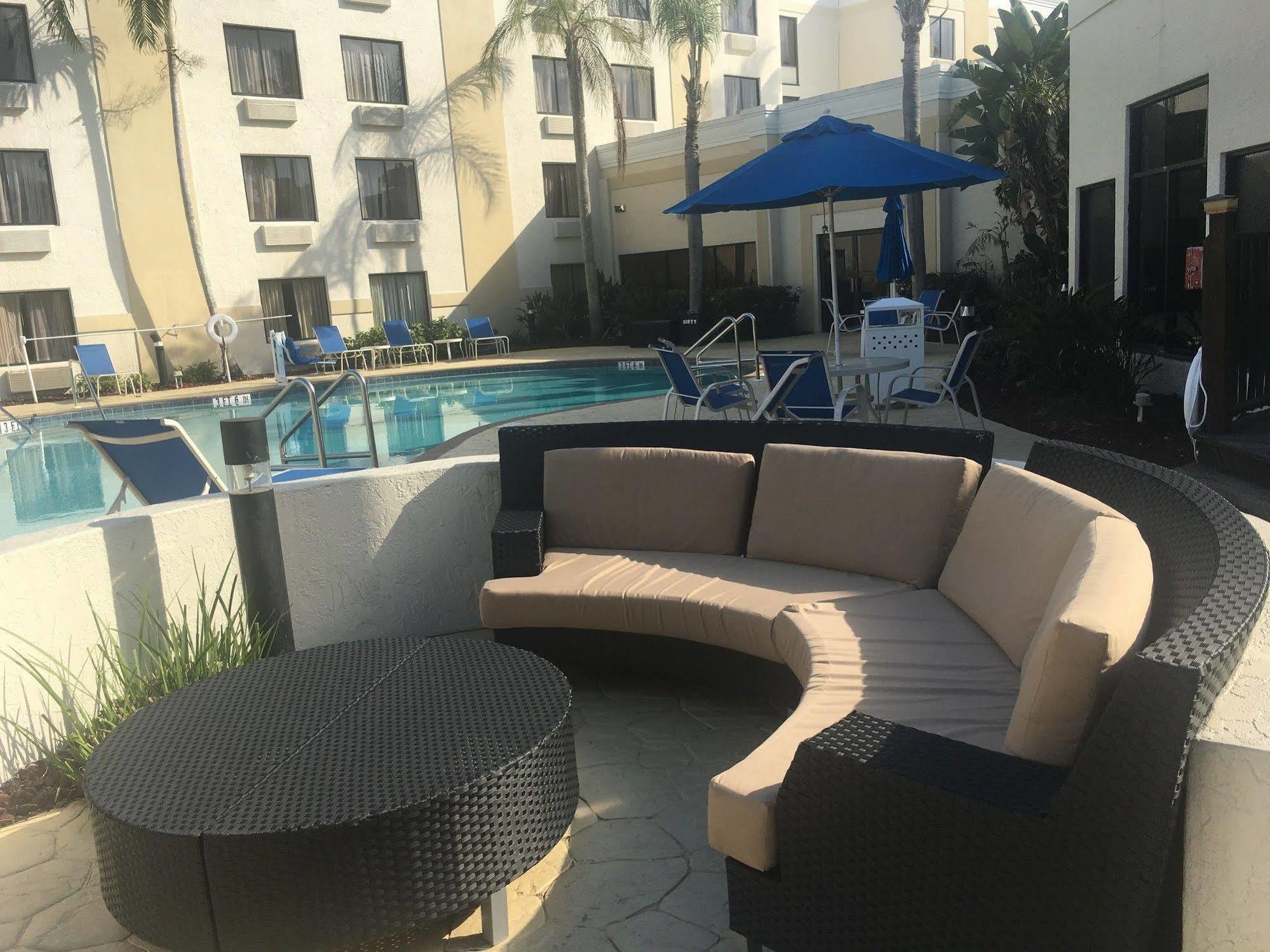 Holiday Inn - Fort Myers - Downtown Area By Ihg Exteriör bild
